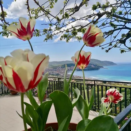 Bed & Breakfast La Roccia 3*
