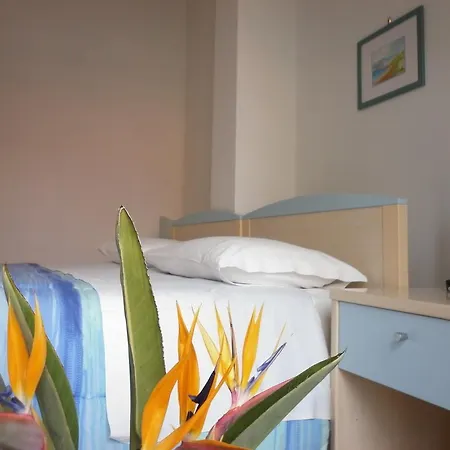 La Roccia 3* Agropoli